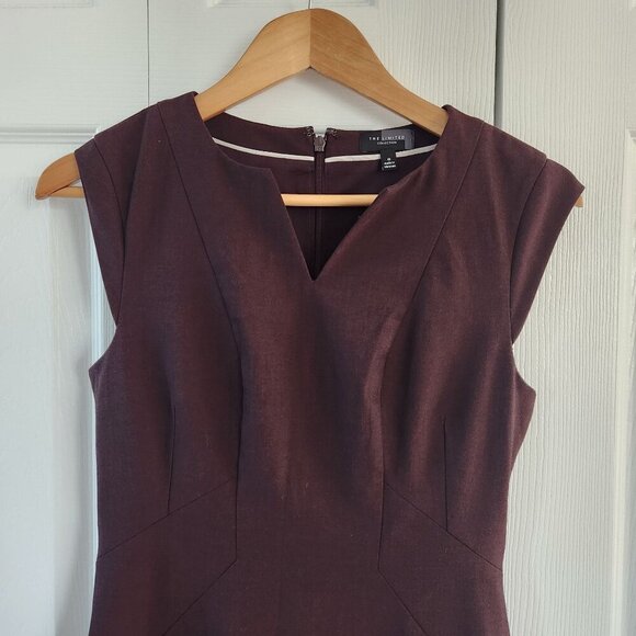 The Limited Maroon Sleeveless Shift Dress - Picture 7 of 9